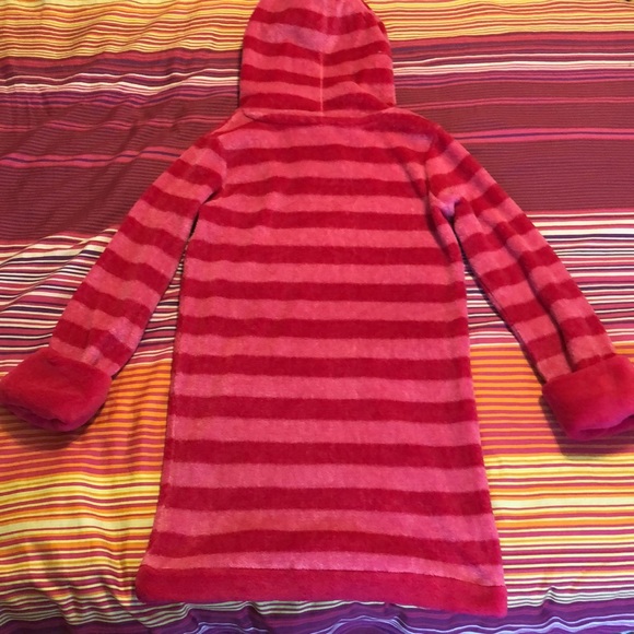 Cute pink pyjama SIZE SMALL 10$ - Picture 2 of 3